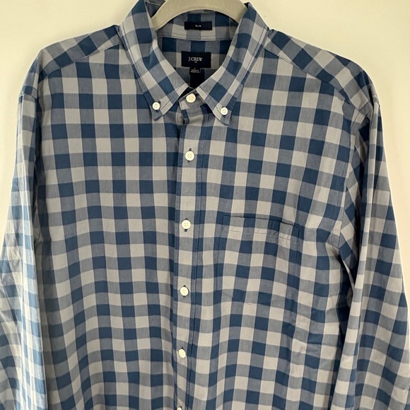 J. Crew Blue Checkered Men's button-down shirt - Picture 3 of 9
